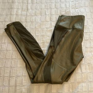 Fabletics X Khole leggings